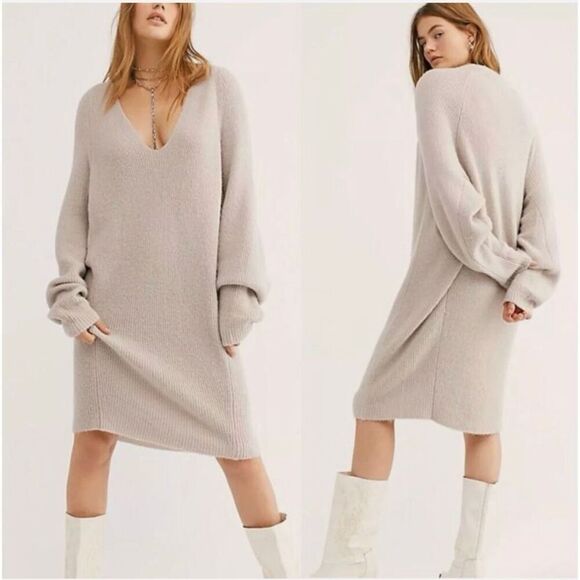 FREE PEOPLE Longline Tunic Sweater Dress Sky Grey Beige OVERSIZED Size XS - Picture 1 of 7